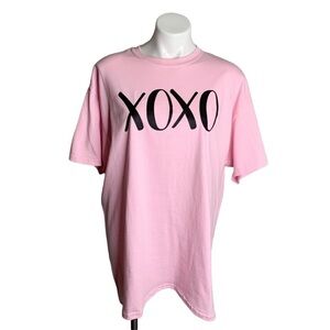 Gildan Hugs & Kisses XO Short Sleeve T-Shirt Pink Sz XL